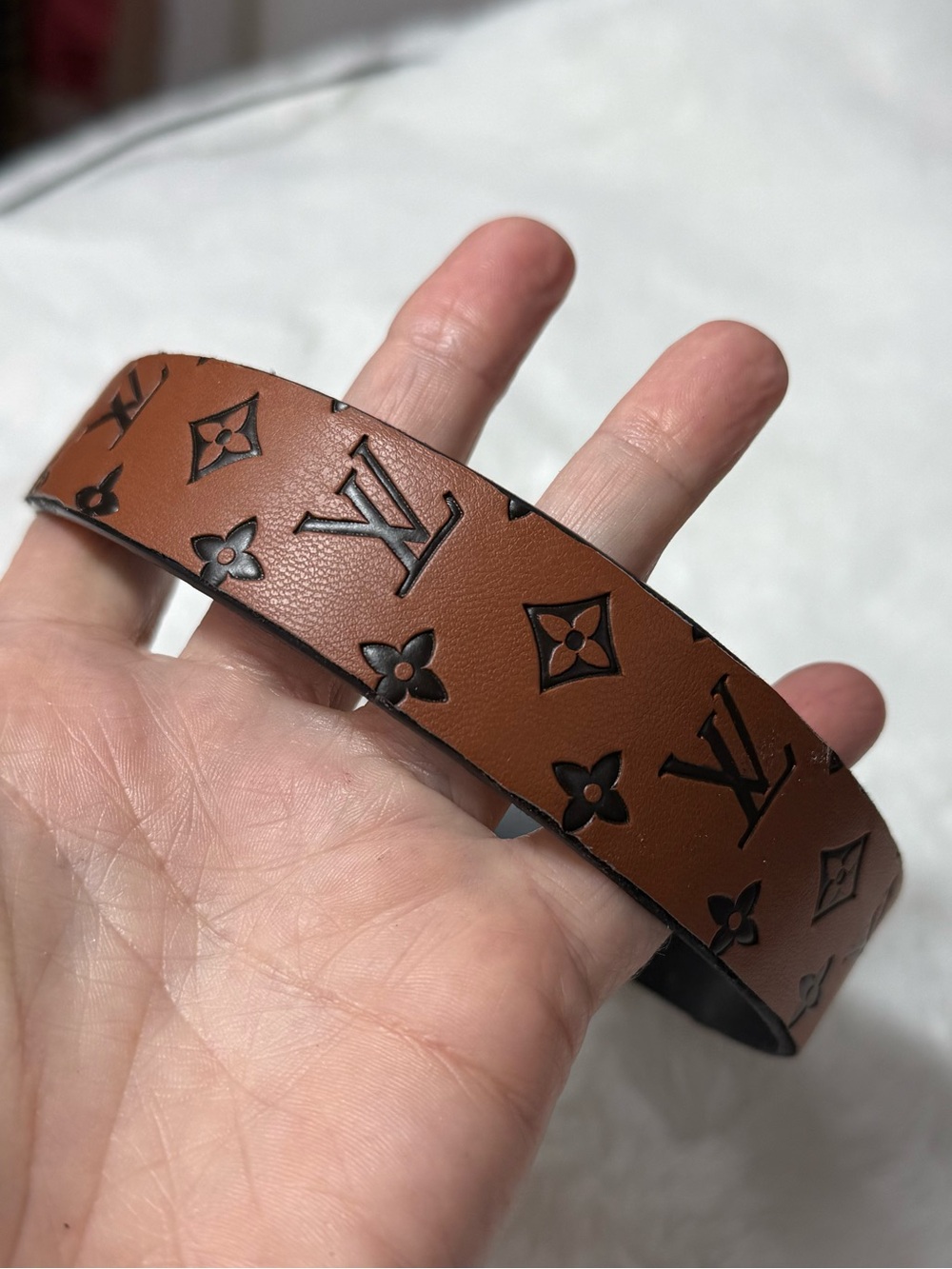 Louis Vuitton upcycled Brown Embossed reverse Monogram Leather Headband new - Picture 3 of 6